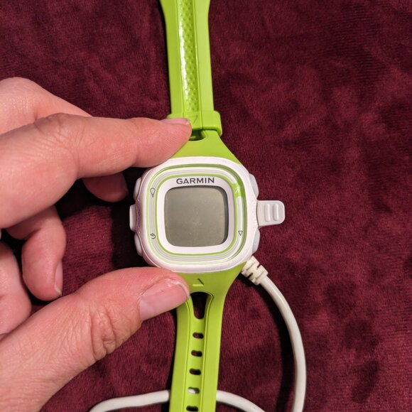 Garmin Forerunner 10 GPS Watch (Green) - Picture 2 of 2